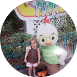 Profile photo of Emily Campuzano