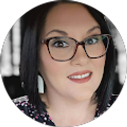 Profile photo of Amber Jay