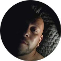 Profile photo of Richard Flores