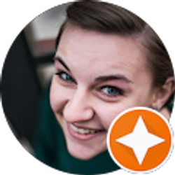 Profile photo of Lindy Pearson