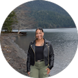 Profile photo of Alanis Asencio