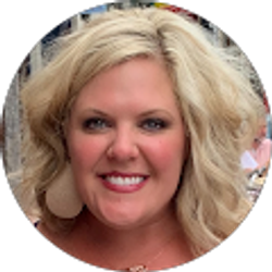 Profile photo of Betsy Mitchell