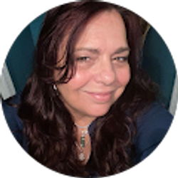 Profile photo of Angelisa Halsey