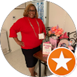 Profile photo of Roxanne Garry