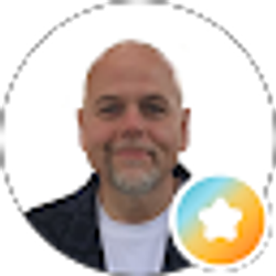 Profile photo of Jonathan Philippi