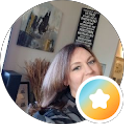 Profile photo of julie romano