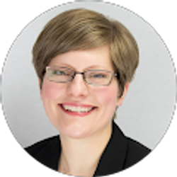 Profile photo of Kelly Podach Francis