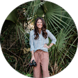 Profile photo of Lindsay Colson