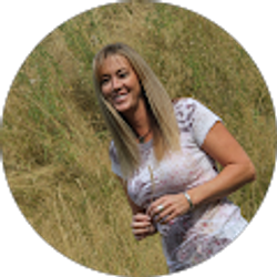 Profile photo of Janice Erickson