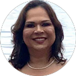 Profile photo of Kelly Piper