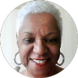 Profile photo of Lynn McLeod