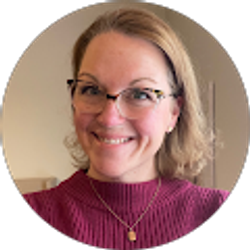 Profile photo of Amanda DeYoung