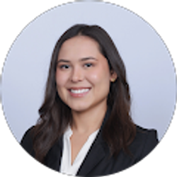 Profile photo of Arianna Flores