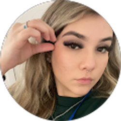 Profile photo of Vivi Mosqueda