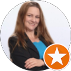 Profile photo of Lesa Abshire