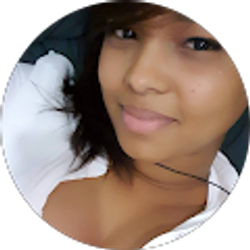 Profile photo of Paola Araujo