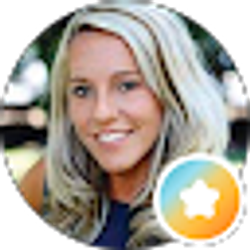 Profile photo of Lisa Hoy
