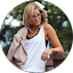 Profile photo of Kristin Less