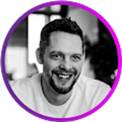 Profile photo of Matthew Carstens