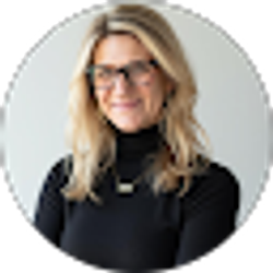 Profile photo of Katie Dubbels