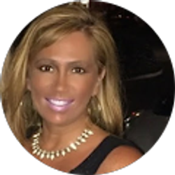 Profile photo of Sue Evans