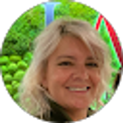 Profile photo of Rosana Carvalho