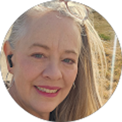 Profile photo of Jennifer Neptune