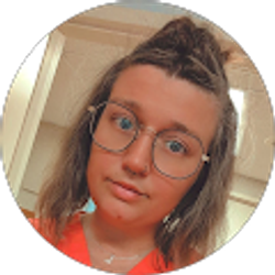 Profile photo of Libby Thayer