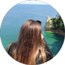 Profile photo of Sandra Augustyn