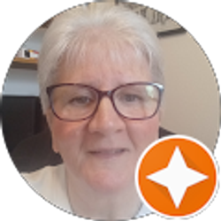 Profile photo of Robyn Myers