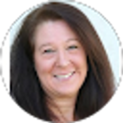 Profile photo of Renee Kirschenmann