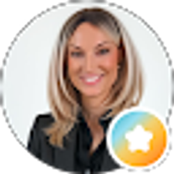Profile photo of Elizabeth D.