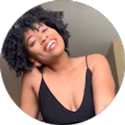 Profile photo of Nia Shambreay