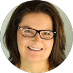 Profile photo of Angela Headlee