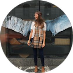 Profile photo of Juliana Garabeli