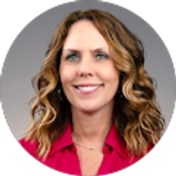 Profile photo of Shannon Dombrowski