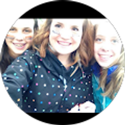 Profile photo of Summer Mensoff