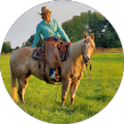 Profile photo of Anna Schmude