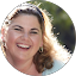 Profile photo of Kellie Seringer