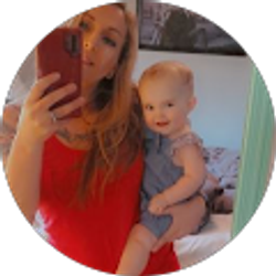 Profile photo of Jen Scott