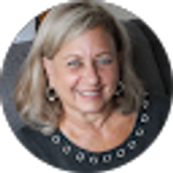 Profile photo of Laurie Spoon