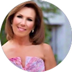 Profile photo of Anna-Maria Zeimet