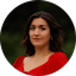 Profile photo of Tara Wright