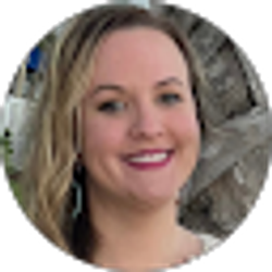 Profile photo of Jaclyn Hammons