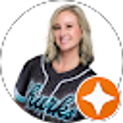 Profile photo of Arielle VanEck