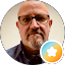 Profile photo of Luis Navarro