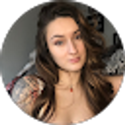 Profile photo of Anna Jolie
