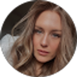 Profile photo of Alexandria Dye