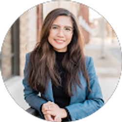 Profile photo of Mila Le