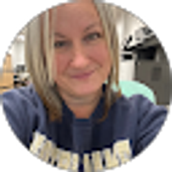 Profile photo of Jennifer Glass